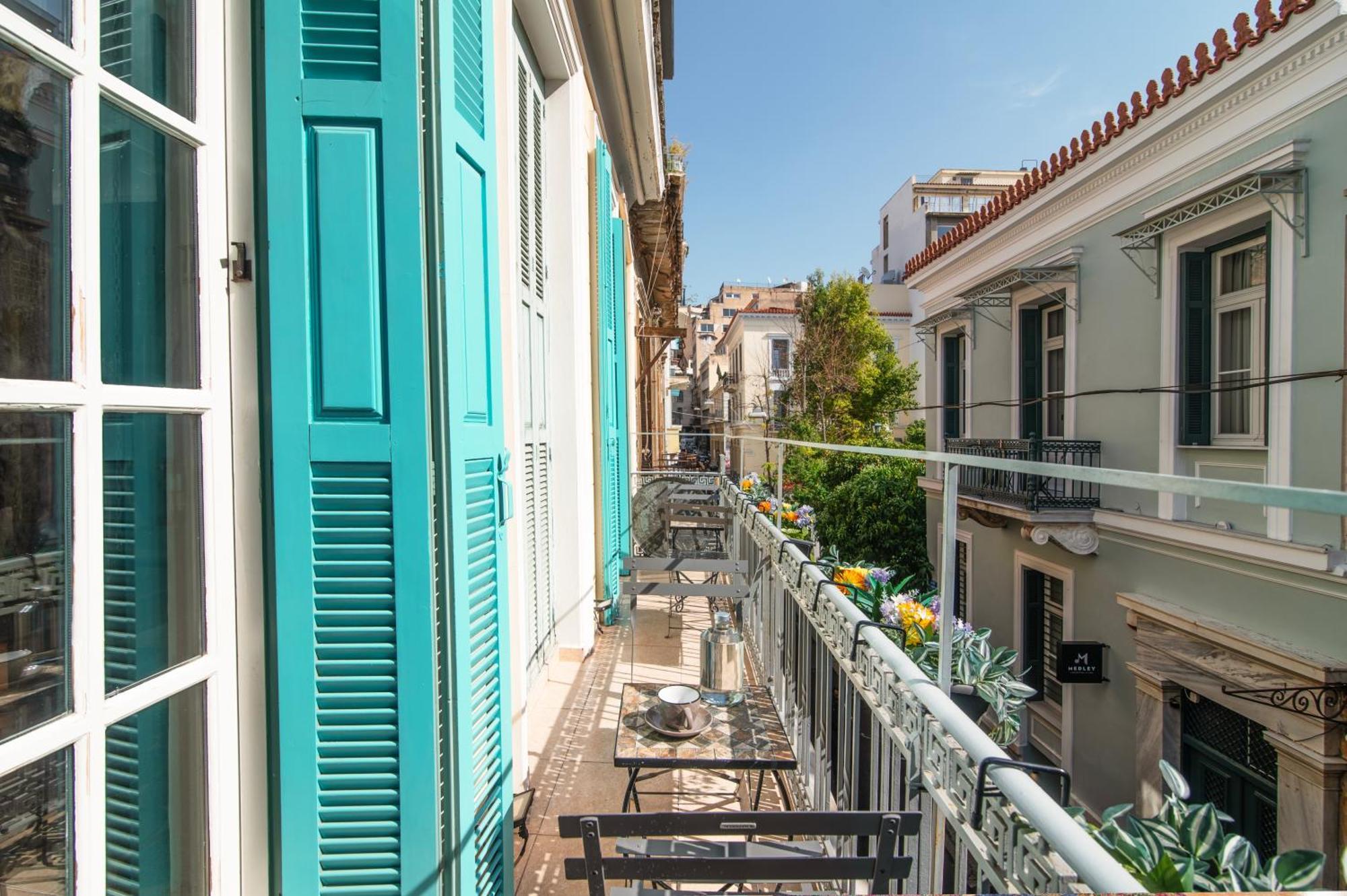 Neoclassical Loft In Monastiraki - Acropolis And Metro เอเธนส์ ภายนอก รูปภาพ
