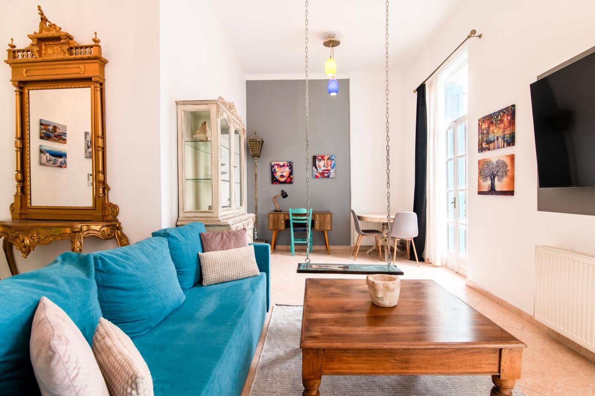 Neoclassical Loft In Monastiraki - Acropolis And Metro เอเธนส์ ภายนอก รูปภาพ